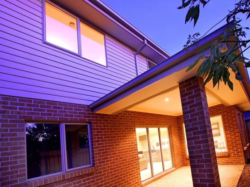 2/27 Alameda Avenue, Mornington VIC 3931