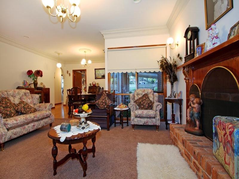 25 Hakea Drive, Mount Martha VIC 3934