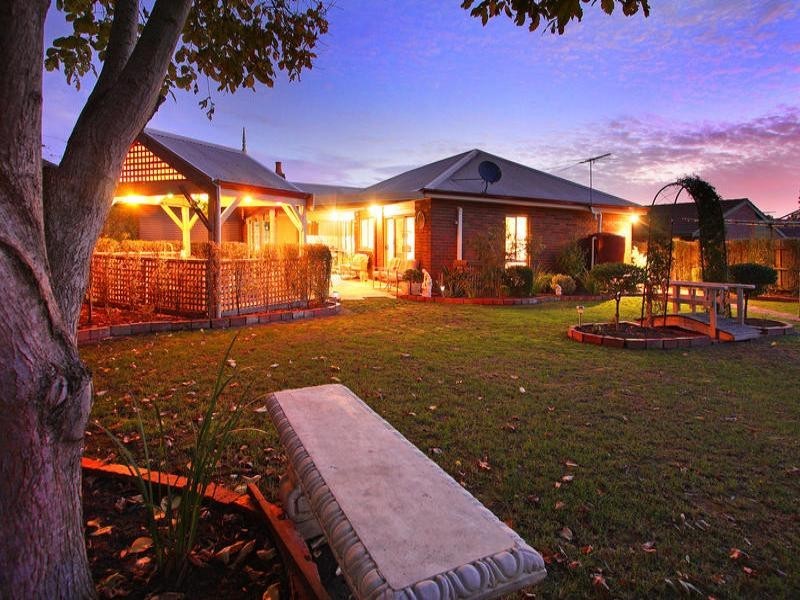 25 Hakea Drive, Mount Martha VIC 3934