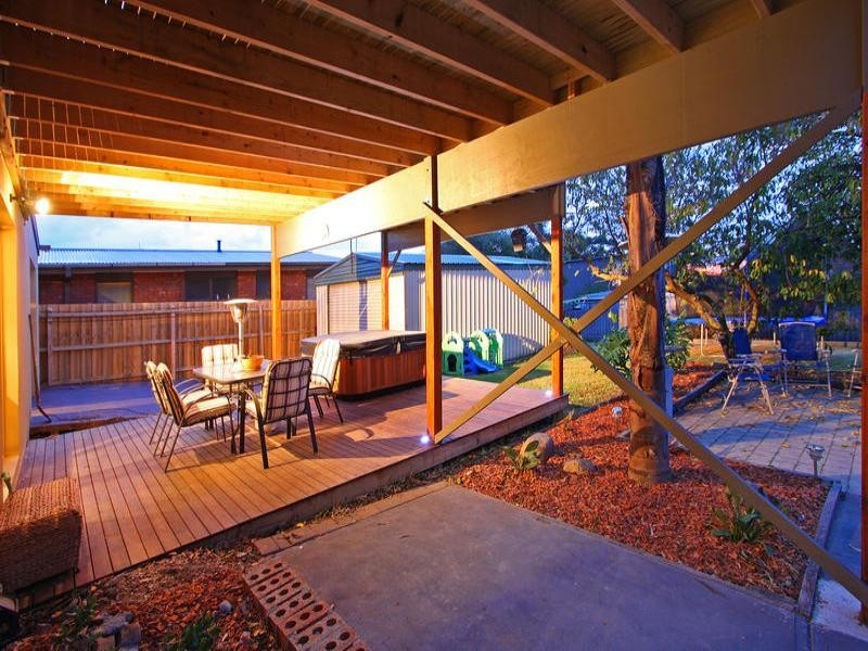 14 Cosmos Street, Dromana VIC 3936