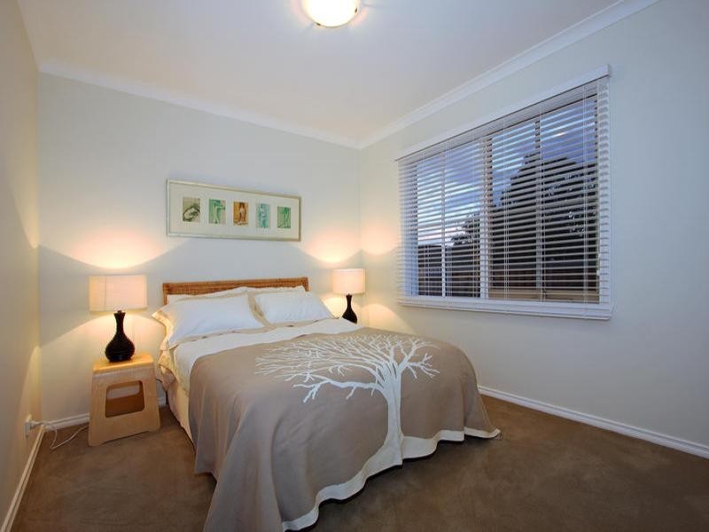 74B Herbert Street, Mornington VIC 3931