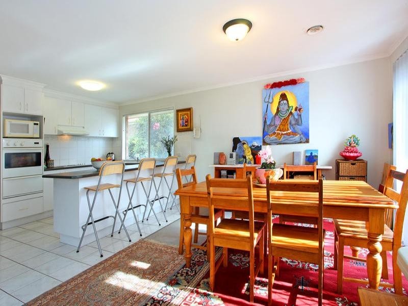 16 Bay Rise Drive, Mornington VIC 3931