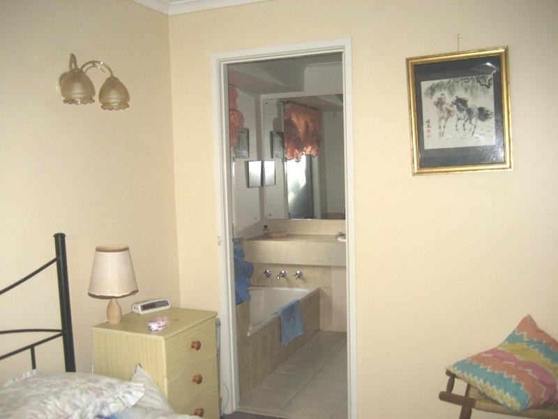 6 Dampier Court, Mornington VIC 3931