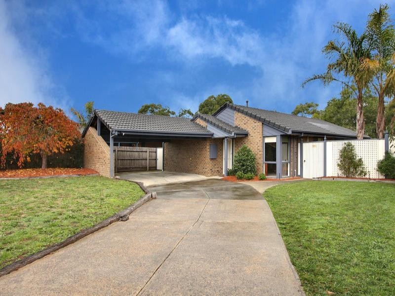 70 Clarendon Drive, Somerville VIC 3912