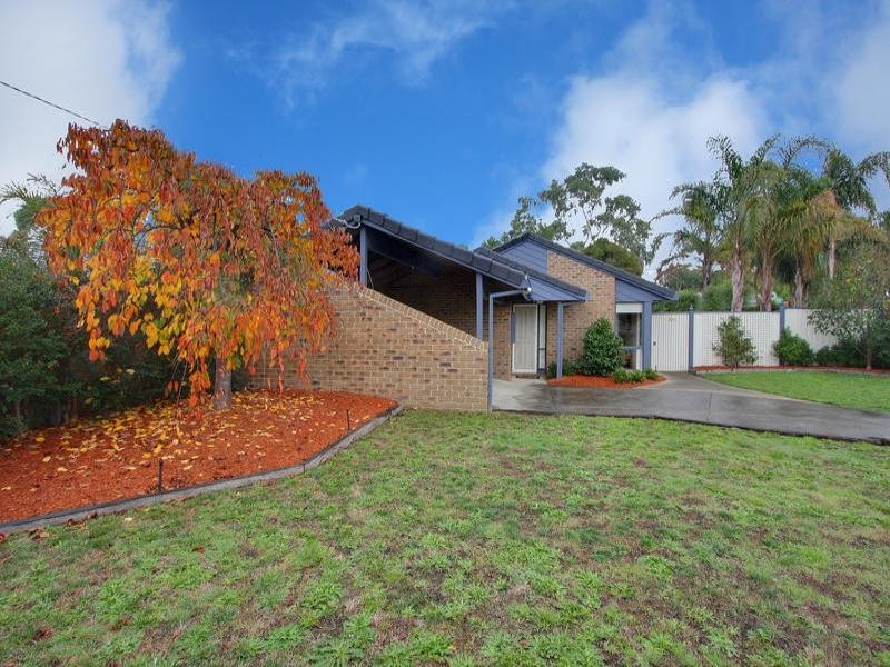 70 Clarendon Drive, Somerville VIC 3912