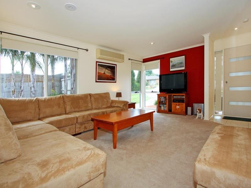 70 Clarendon Drive, Somerville VIC 3912