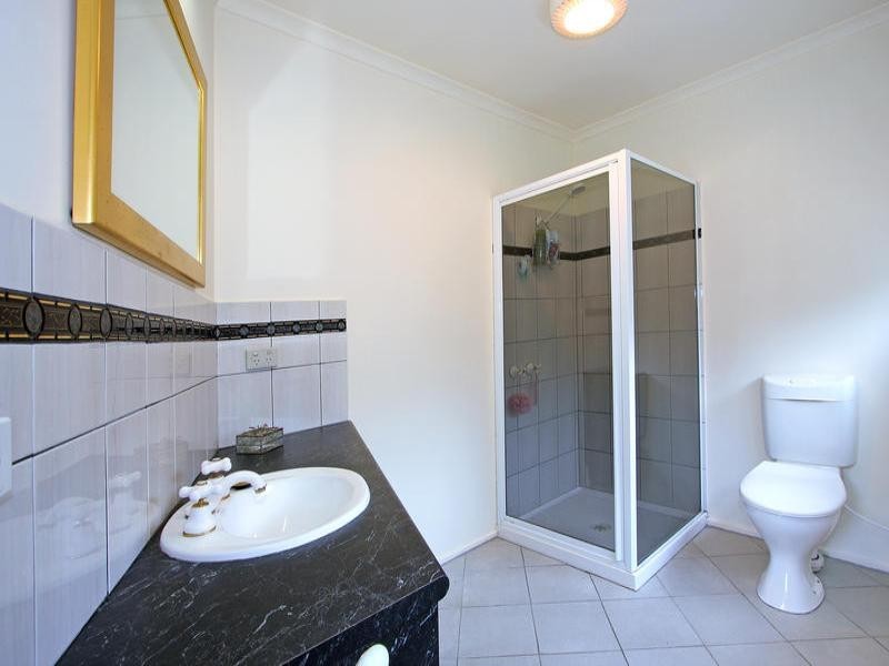 70 Clarendon Drive, Somerville VIC 3912