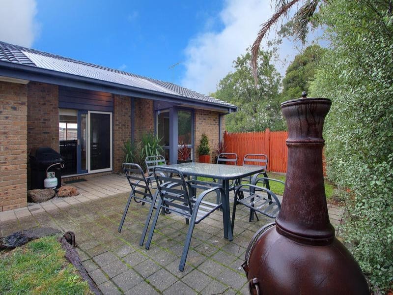 70 Clarendon Drive, Somerville VIC 3912