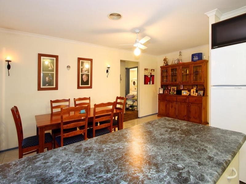 8 Baystone Court, Mount Martha VIC 3934