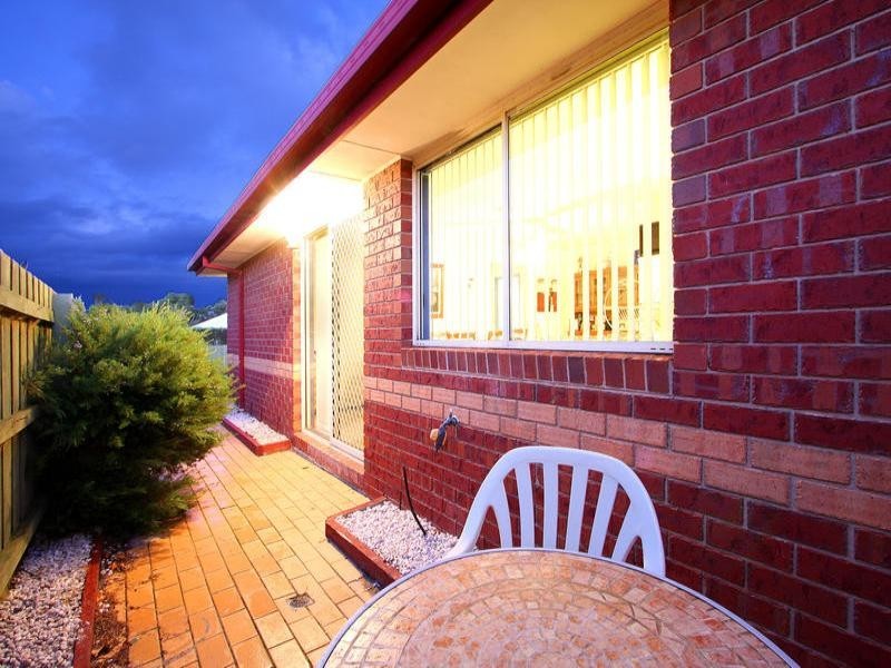 8 Baystone Court, Mount Martha VIC 3934