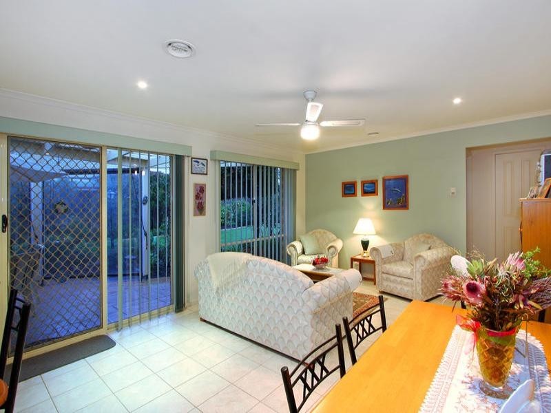 42 Victoria Street, Safety Beach VIC 3936