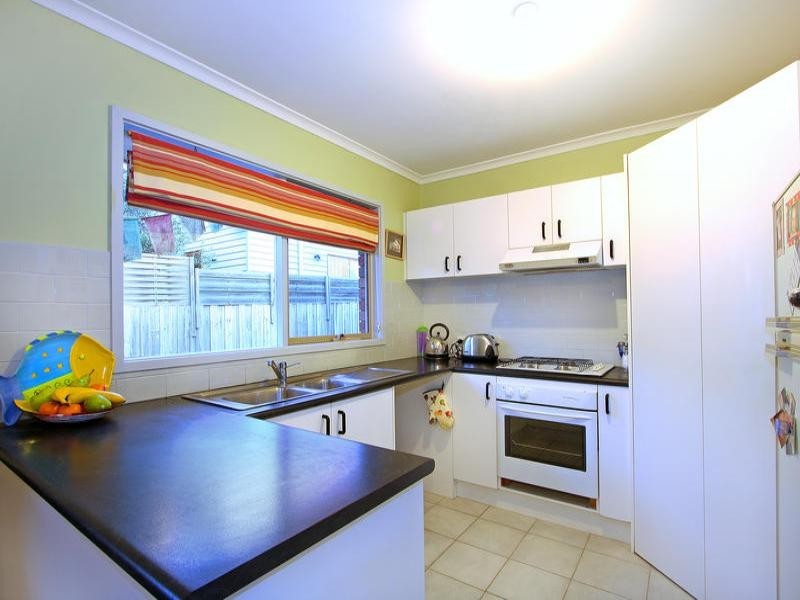 3/52 Alameda Avenue, Mornington VIC 3931