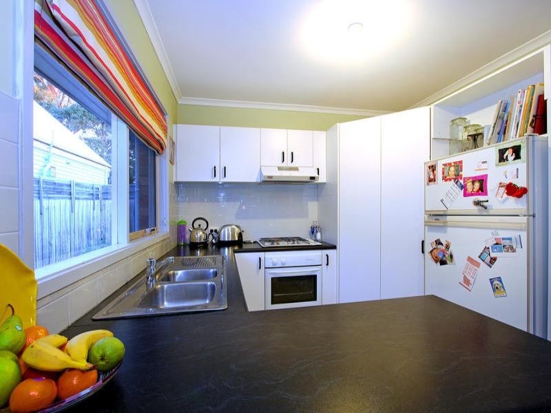 3/52 Alameda Avenue, Mornington VIC 3931