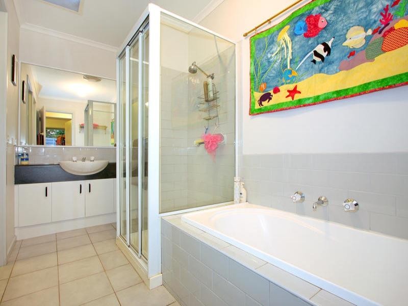 3/52 Alameda Avenue, Mornington VIC 3931