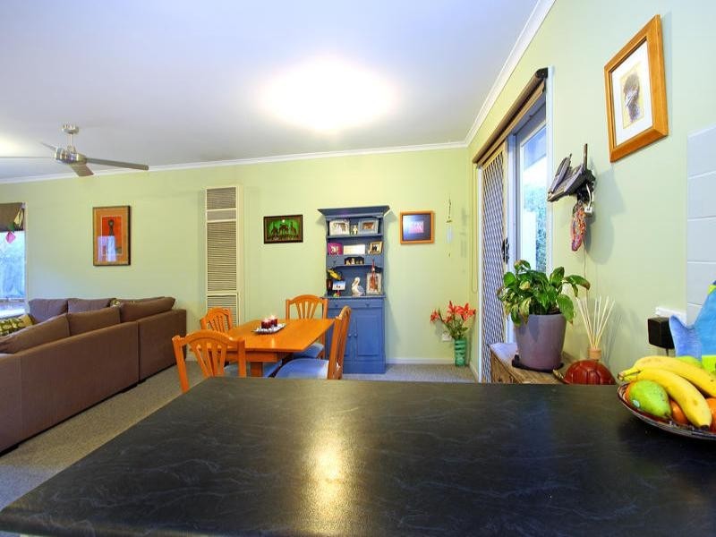 3/52 Alameda Avenue, Mornington VIC 3931