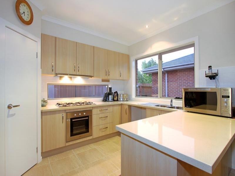 1/27 Alameda Avenue, Mornington VIC 3931