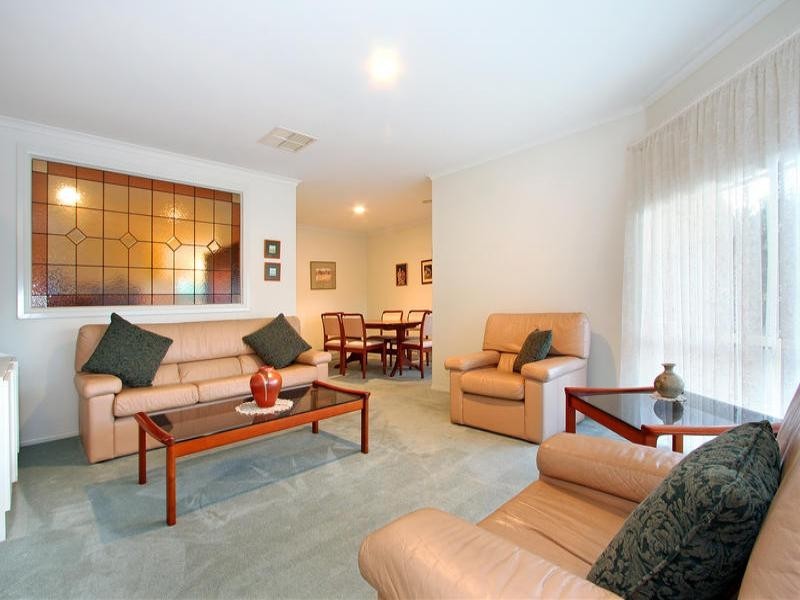 21 Moonlight Mews, Safety Beach VIC 3936