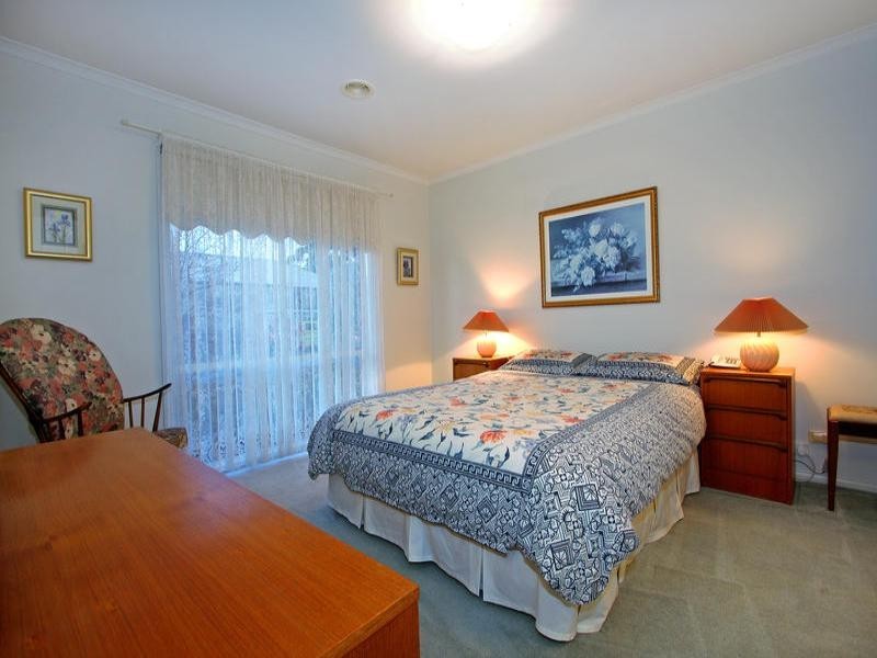 21 Moonlight Mews, Safety Beach VIC 3936