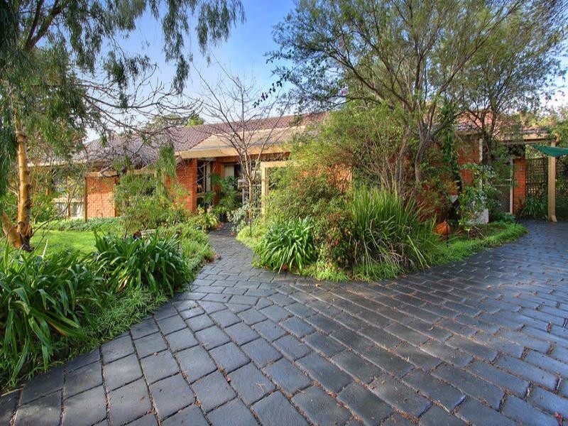 15 Tolhurst Place, Mount Martha VIC 3934