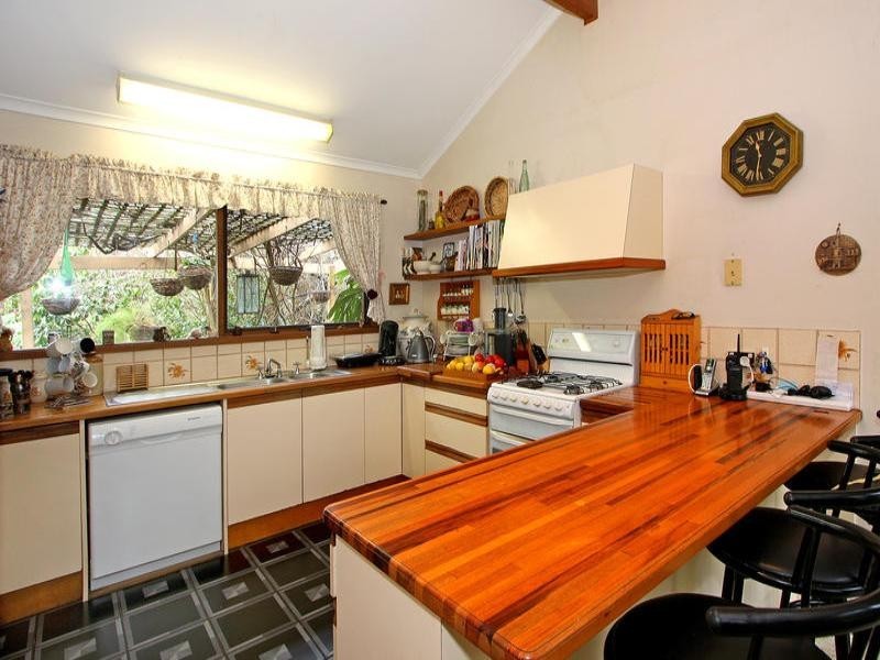 15 Tolhurst Place, Mount Martha VIC 3934