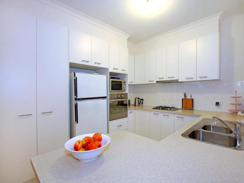 2/3 Olley Way, Mornington VIC 3931