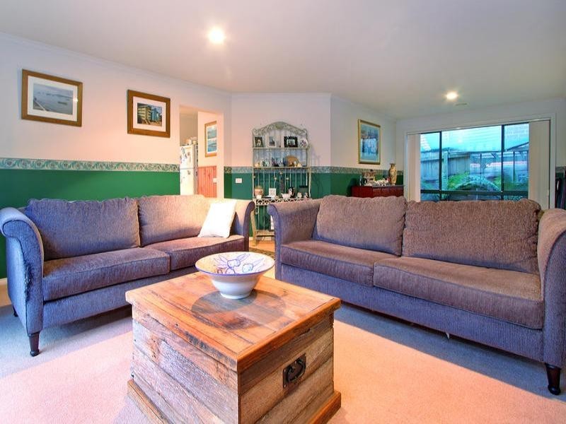 4 Netherclift Court, Mornington VIC 3931