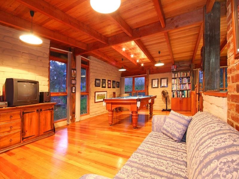 9 Station Street, Mount Eliza VIC 3930