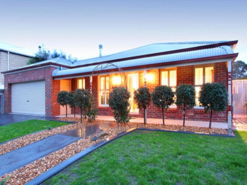 5 Somerset Place, Safety Beach VIC 3936