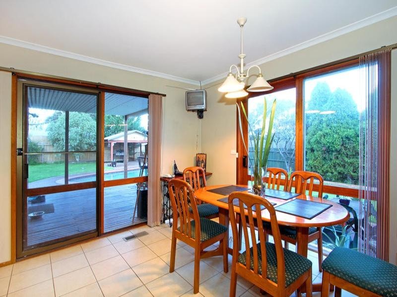 24 Padua Drive, Mornington VIC 3931