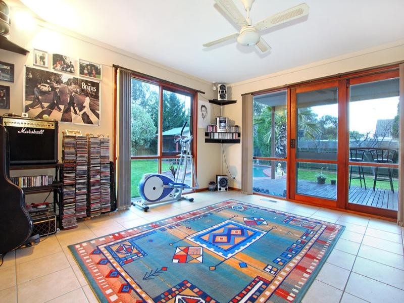 24 Padua Drive, Mornington VIC 3931