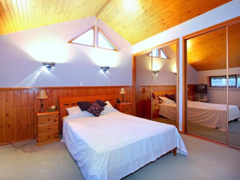 24 Padua Drive, Mornington VIC 3931