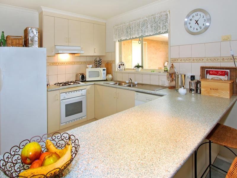 27 Settlers Way, Mount Martha VIC 3934