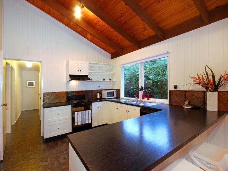 30 Dorset Road, Mount Martha VIC 3934