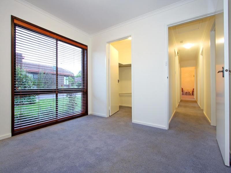 3/17 Van Ness Avenue, Mornington VIC 3931