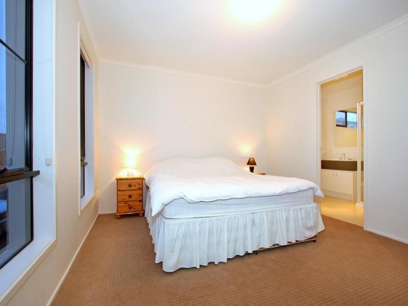 32 Hull Road, Mount Martha VIC 3934