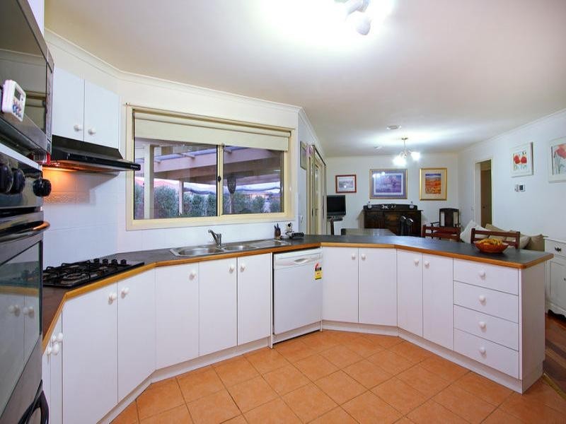 31 Killingholme Drive, Mornington VIC 3931