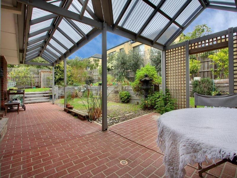 16 Bentons Road, Mount Martha VIC 3934