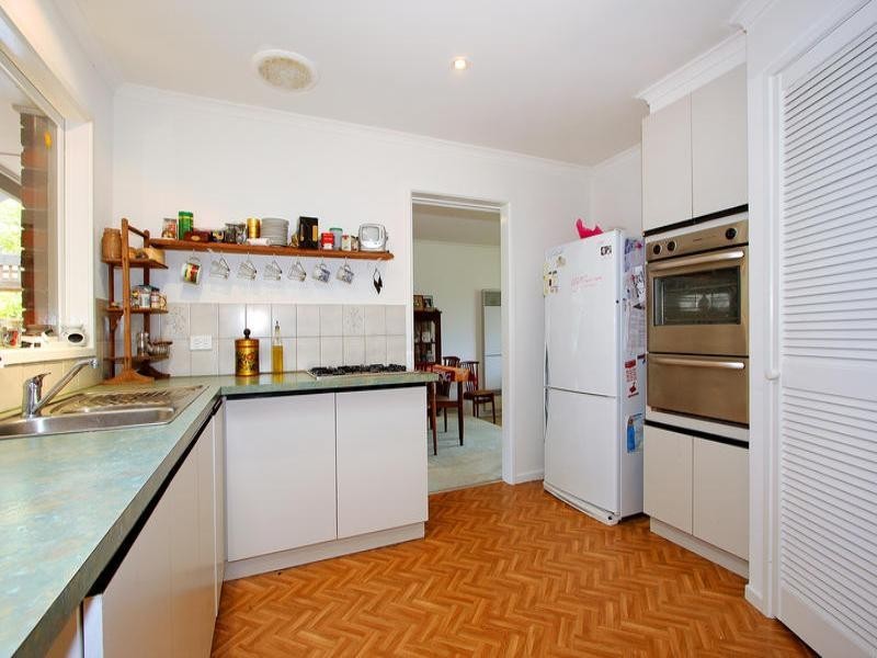 16 Bentons Road, Mount Martha VIC 3934