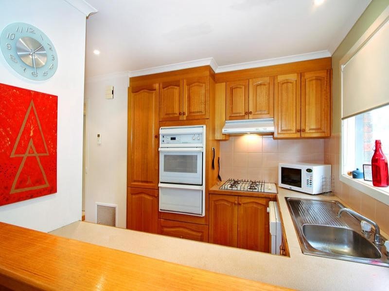 3/18 Rodney Court, Mornington VIC 3931