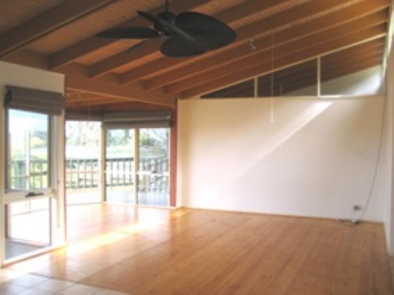 90 Ellerina Road, Mount Martha VIC 3934