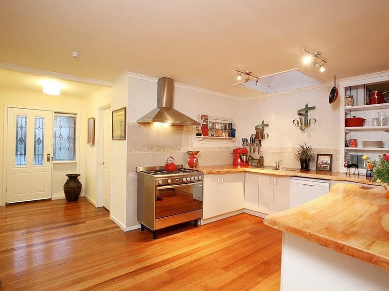 10 Falconer Court, Mornington VIC 3931