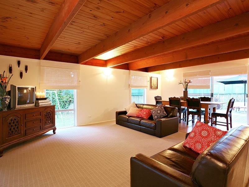 10 Falconer Court, Mornington VIC 3931