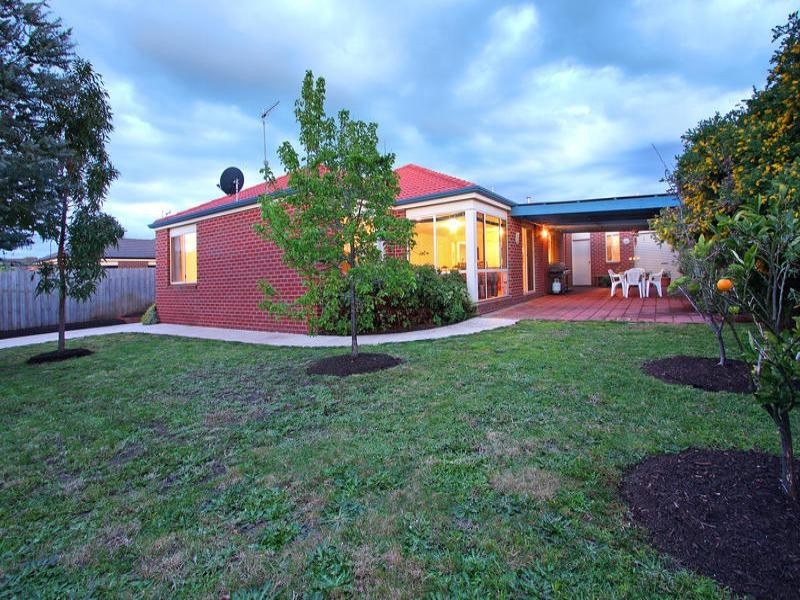 17 Dusky Drive, Safety Beach VIC 3936
