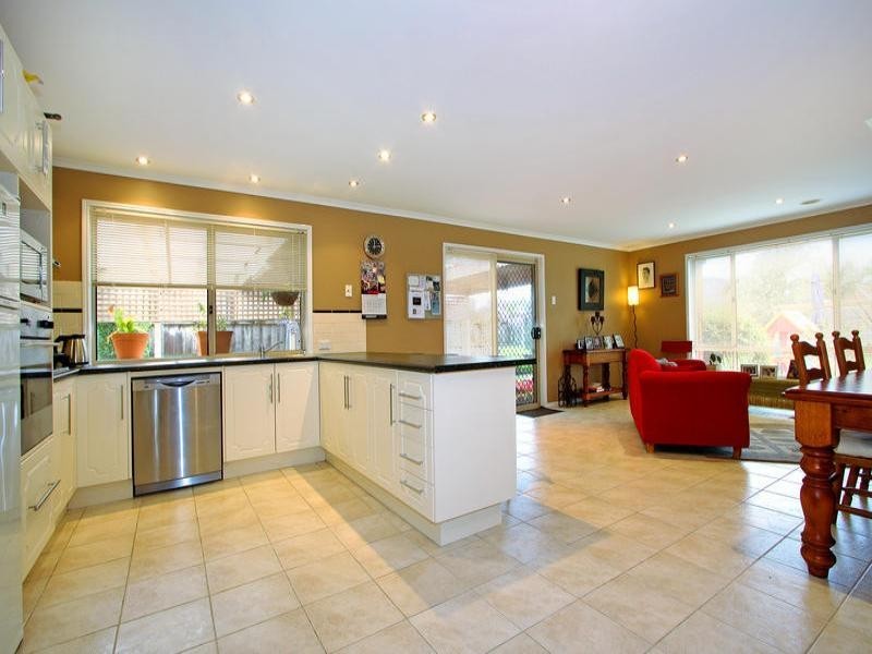 16 Twilight Place, Safety Beach VIC 3936