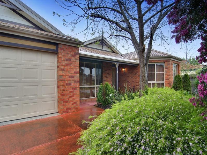 16 Twilight Place, Safety Beach VIC 3936