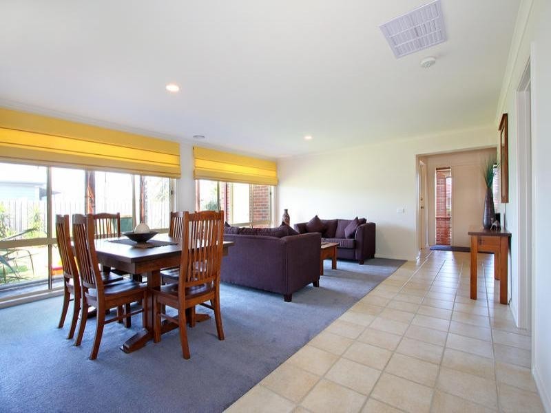 3 Hayley Avenue, Somerville VIC 3912