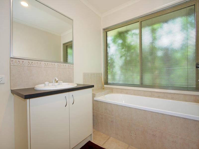 3 Hayley Avenue, Somerville VIC 3912