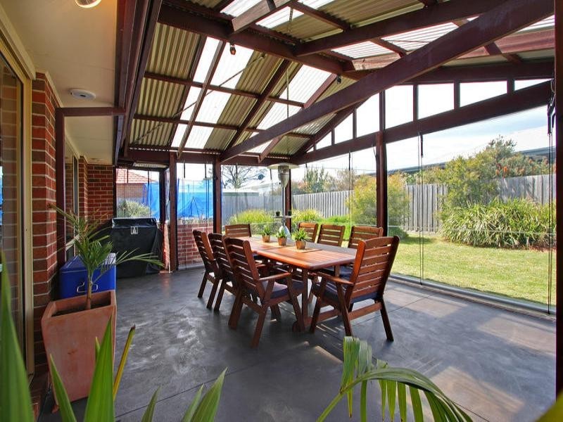 3 Hayley Avenue, Somerville VIC 3912