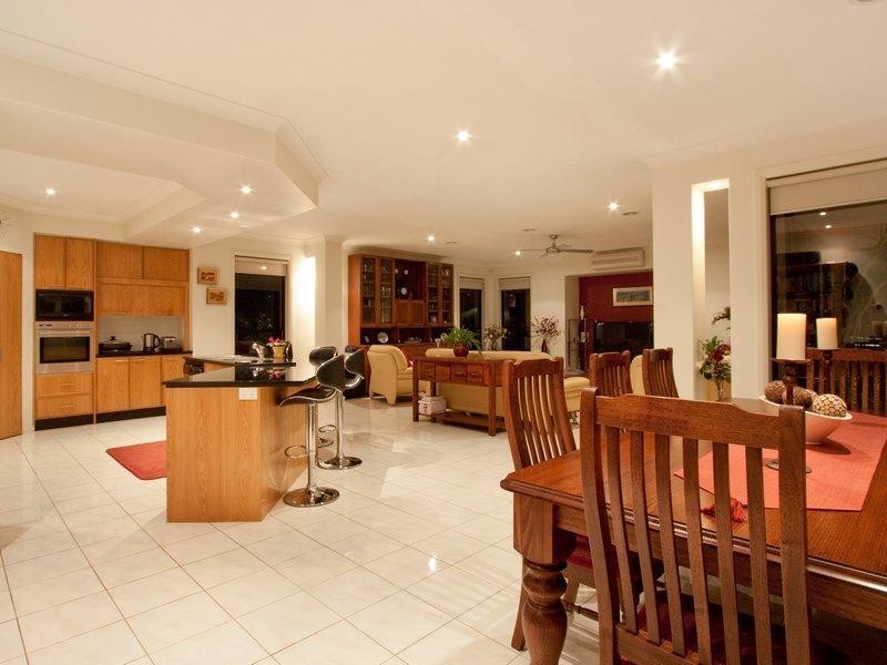 11 Phillips Court, Mount Martha VIC 3934