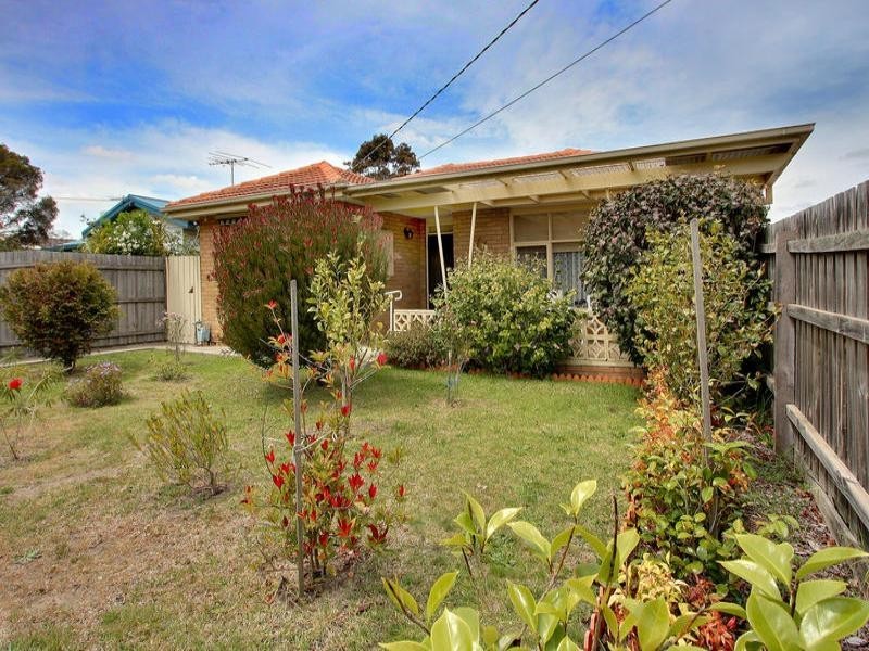 24 Adelaide Street, Mornington VIC 3931